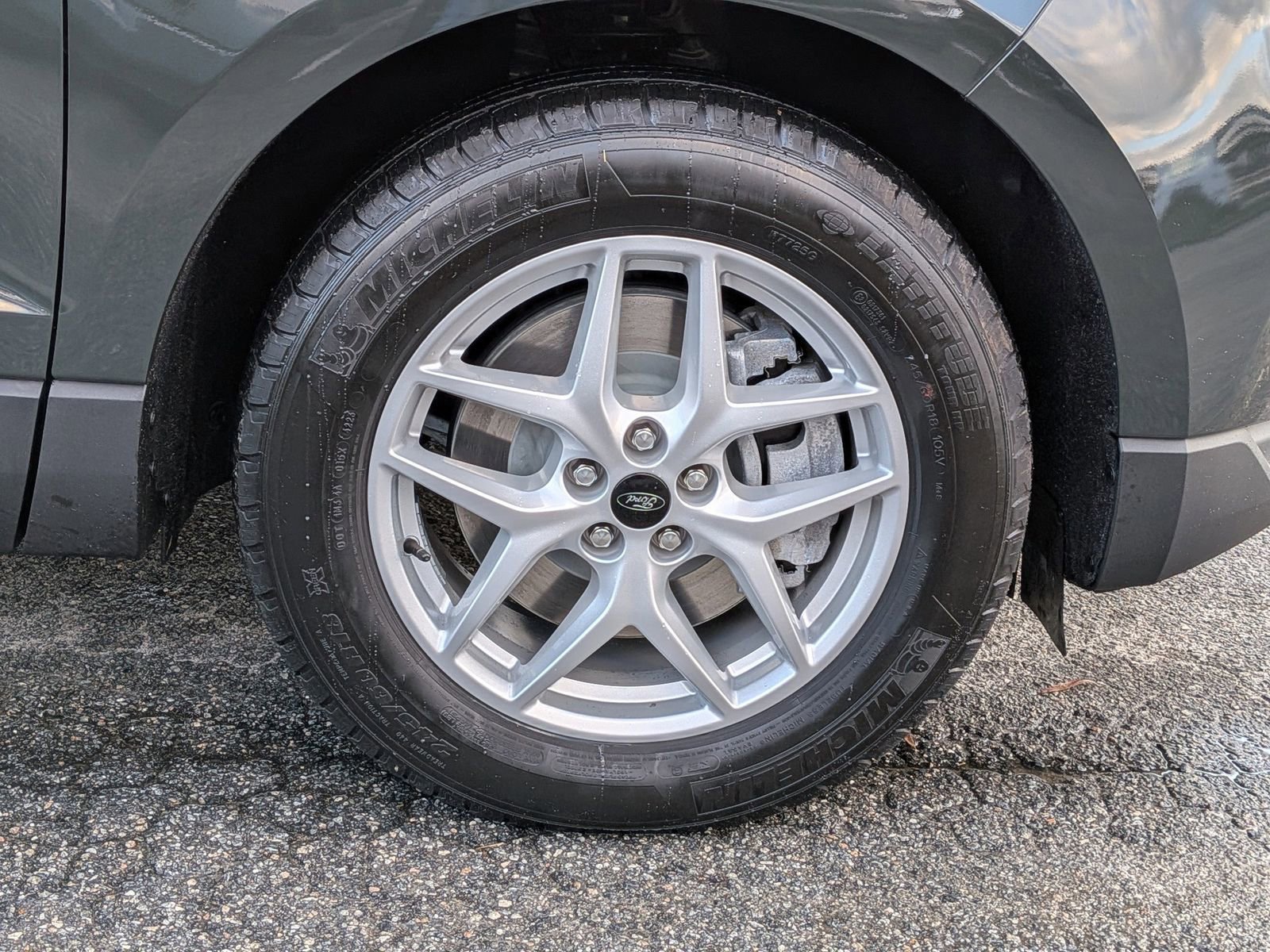 Certified 2024 Ford Edge SEL w/ Convenience Package image 12