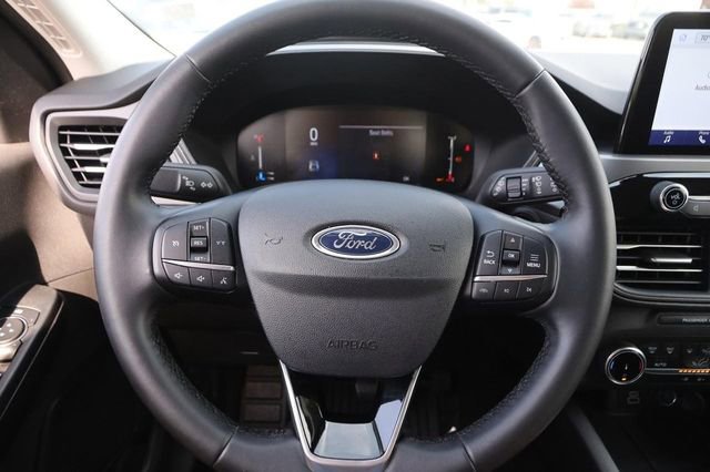 Certified 2024 Ford Escape Active FWD image 11