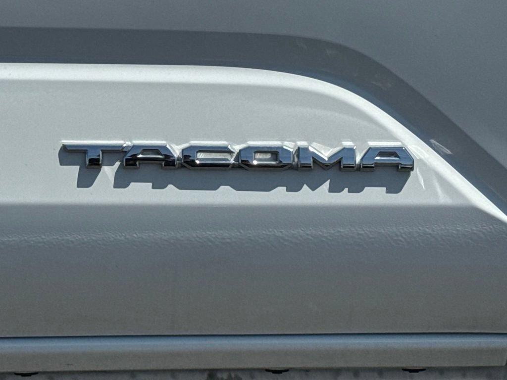 Used 2024 Toyota Tacoma 2WD Double Cab image 15