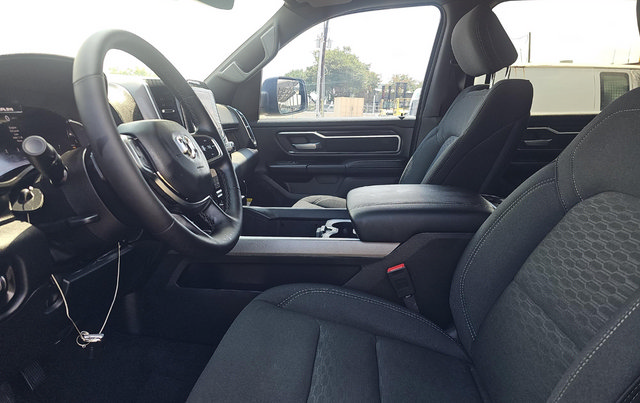 Used 2025 RAM 1500 Lone Star AWD/4WD image 5