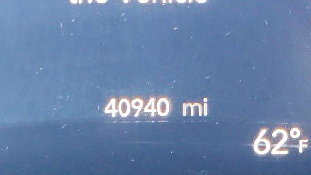 Used 2025 Chrysler Pacifica Select image 13