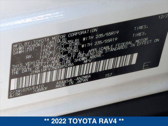 Used 2022 Toyota RAV4 XLE Premium w/ Carpet Mat Package (TMS) AWD/4WD image 24