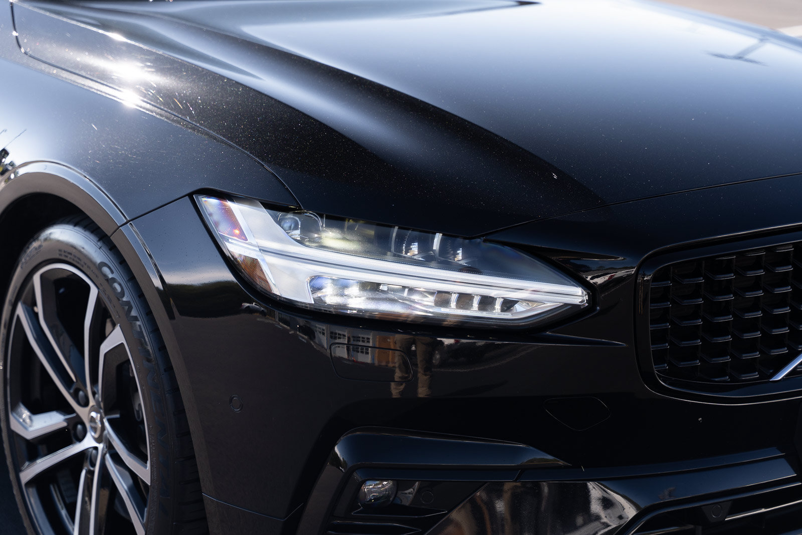 Used 2021 Volvo S90 T6 R-Design w/ Advanced Package AWD/4WD image 11