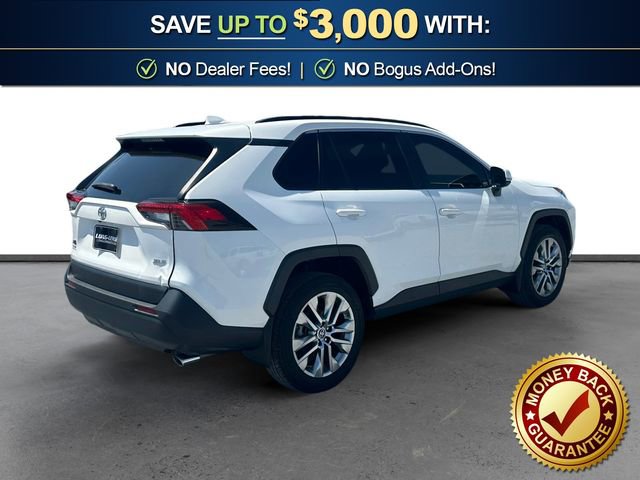 Used 2019 Toyota RAV4 XLE Premium FWD image 7