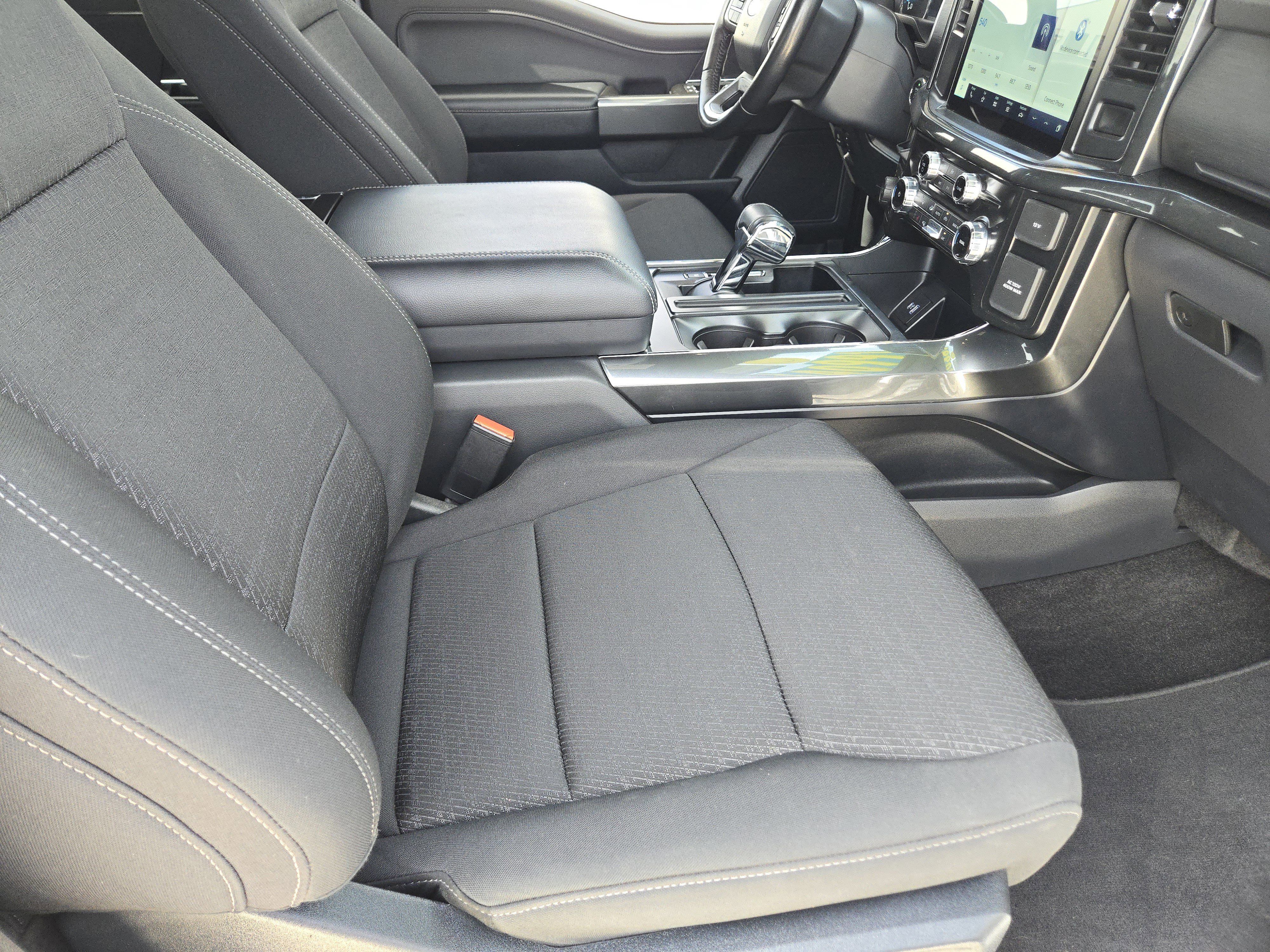 Certified 2022 Ford F150 XLT w/ Equipment Group 302A High image 15