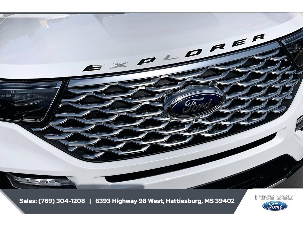 Certified 2022 Ford Explorer Platinum w/ Equipment Group 601A AWD/4WD image 22