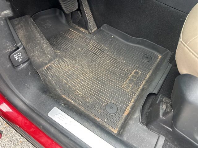 Certified 2022 Ford Explorer Limited RWD image 29