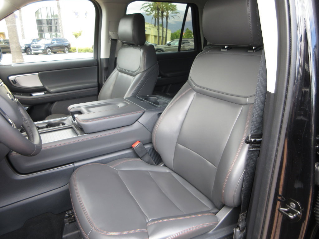 Certified 2025 Ford Expedition Max Active RWD image 12