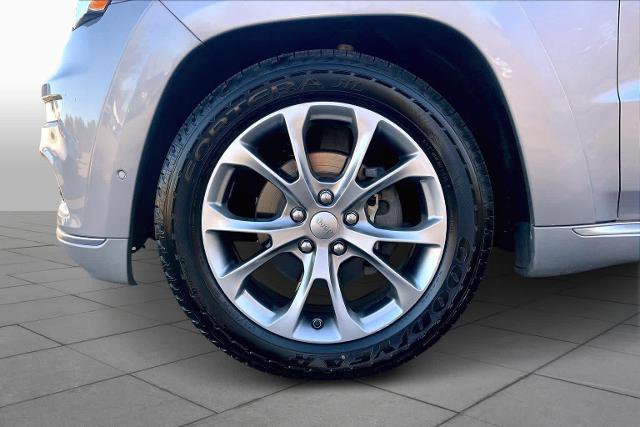 Used 2020 Jeep Grand Cherokee Summit w/ Platinum Series Group image 20