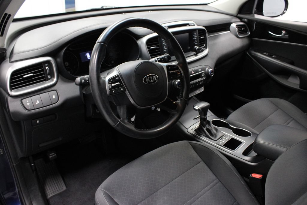 Used 2019 Kia Sorento AWD w/ LX Convenience Package image 23