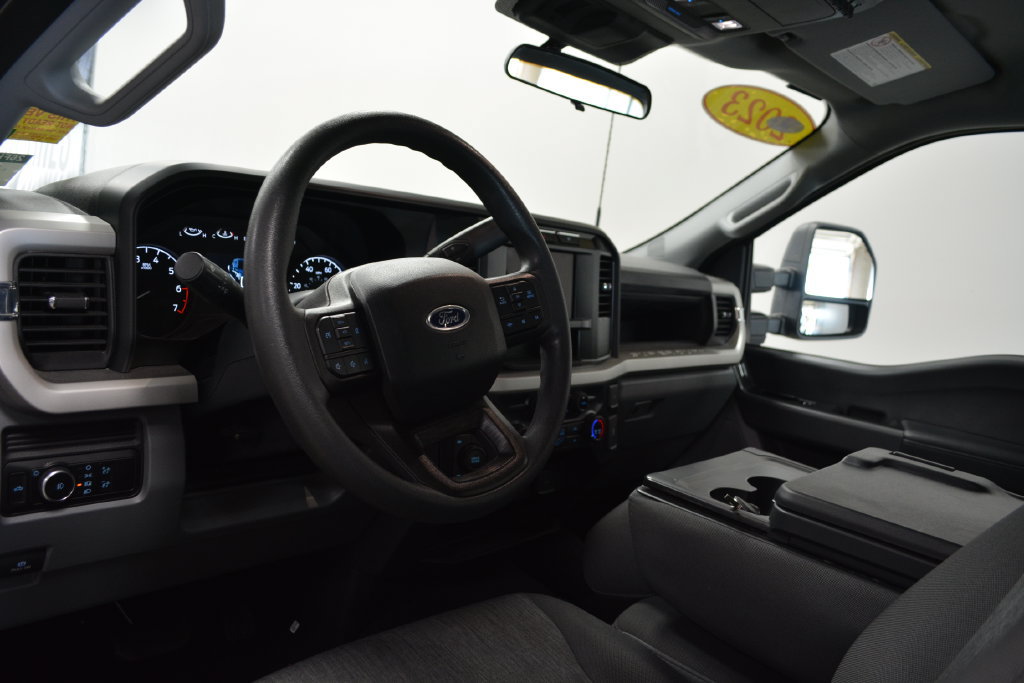 Certified 2023 Ford F250 XL w/ STX Appearance Package AWD/4WD image 11