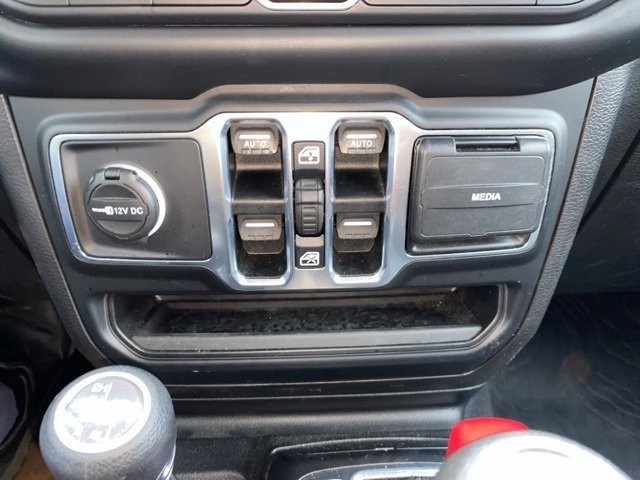 Used 2019 Jeep Wrangler Unlimited Sport S image 13