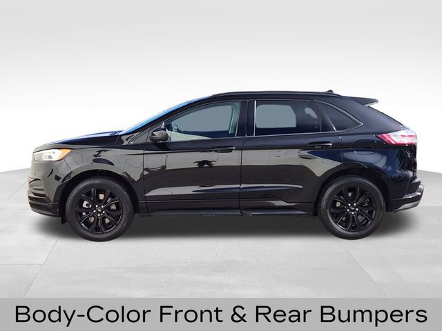 Certified 2023 Ford Edge SE w/ Black Appearance Package image 2