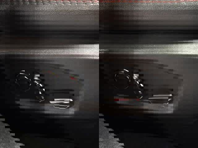 Certified 2018 Ford Explorer Sport w/ Equipment Group 401A image 38