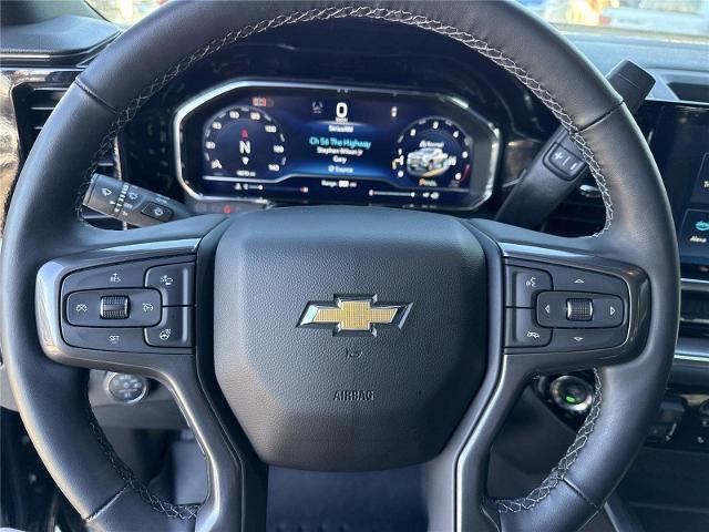 Used 2025 Chevrolet Silverado 2500 High Country w/ High Country Premium Package image 17