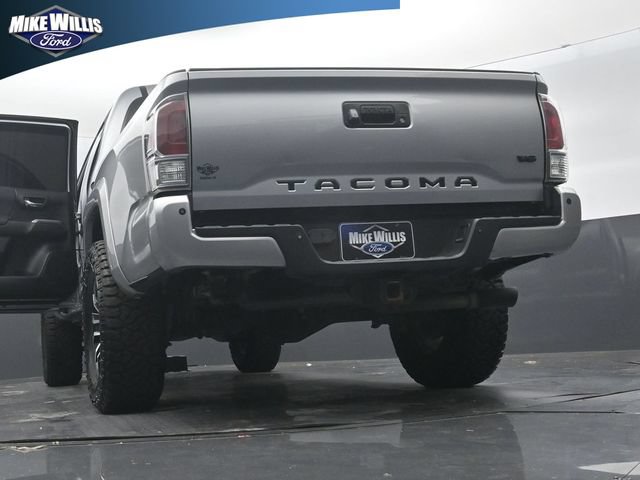 Used 2021 Toyota Tacoma TRD Sport w/ Technology Package AWD/4WD image 30