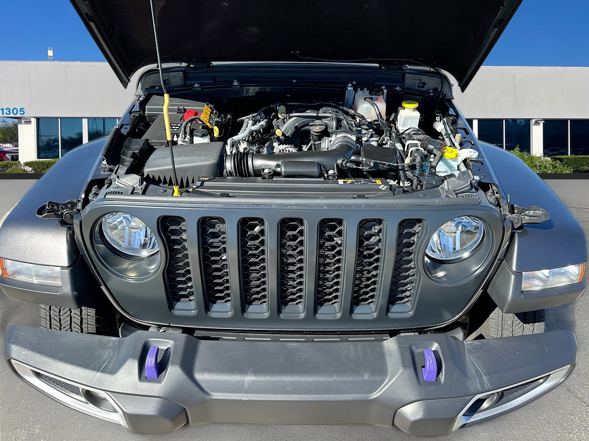 Used 2023 Jeep Gladiator Overland w/ Popular Equipment Package image 29