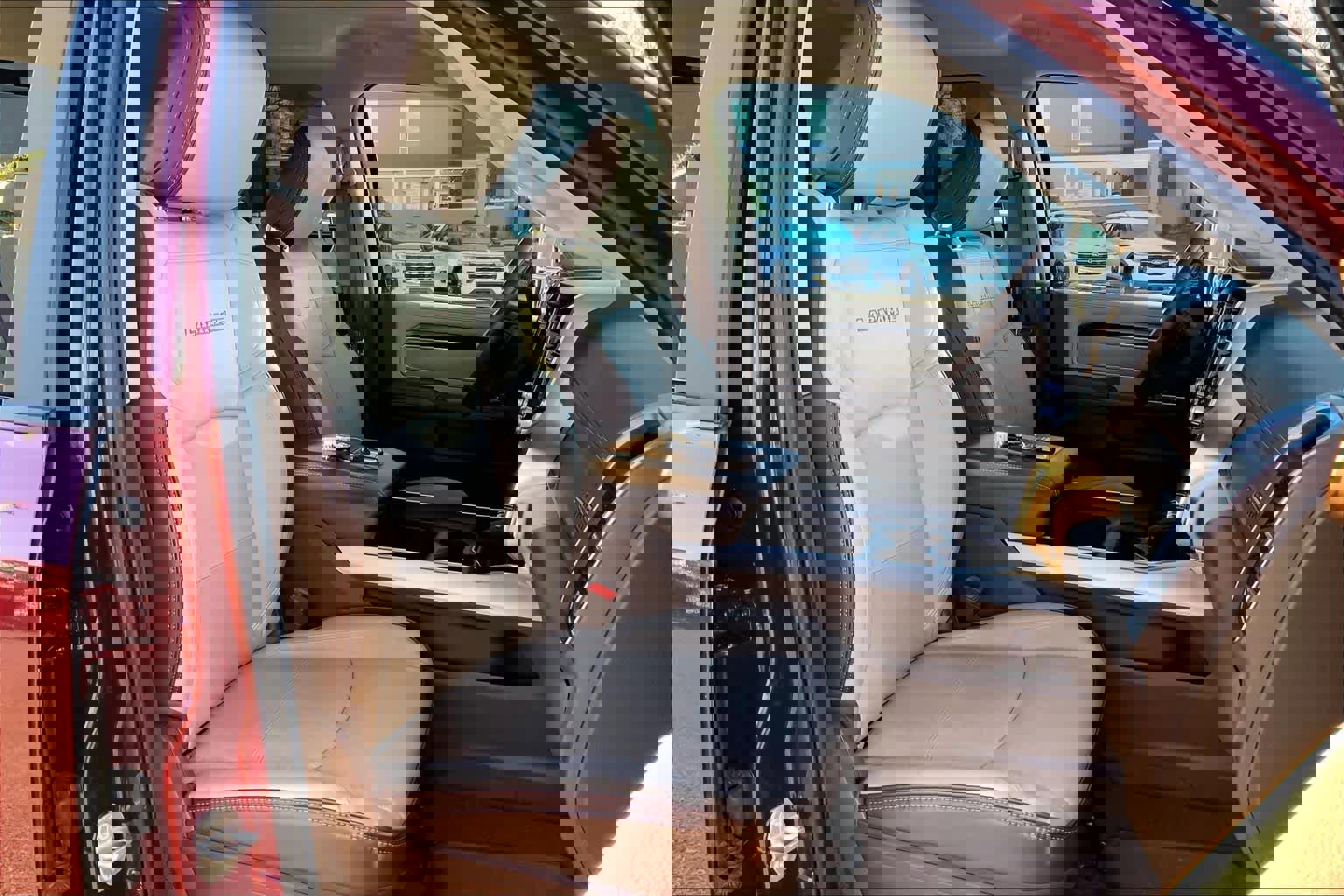 Used 2023 RAM 3500 Laramie image 8