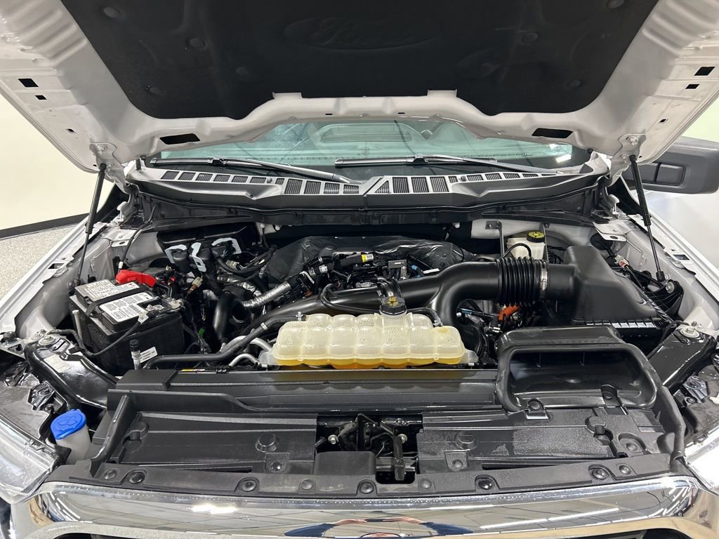 Certified 2023 Ford F150 XLT w/ Equipment Group 302A High image 33