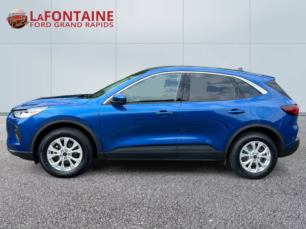 Certified 2023 Ford Escape Active w/ Tech Pack #2 AWD/4WD image 4