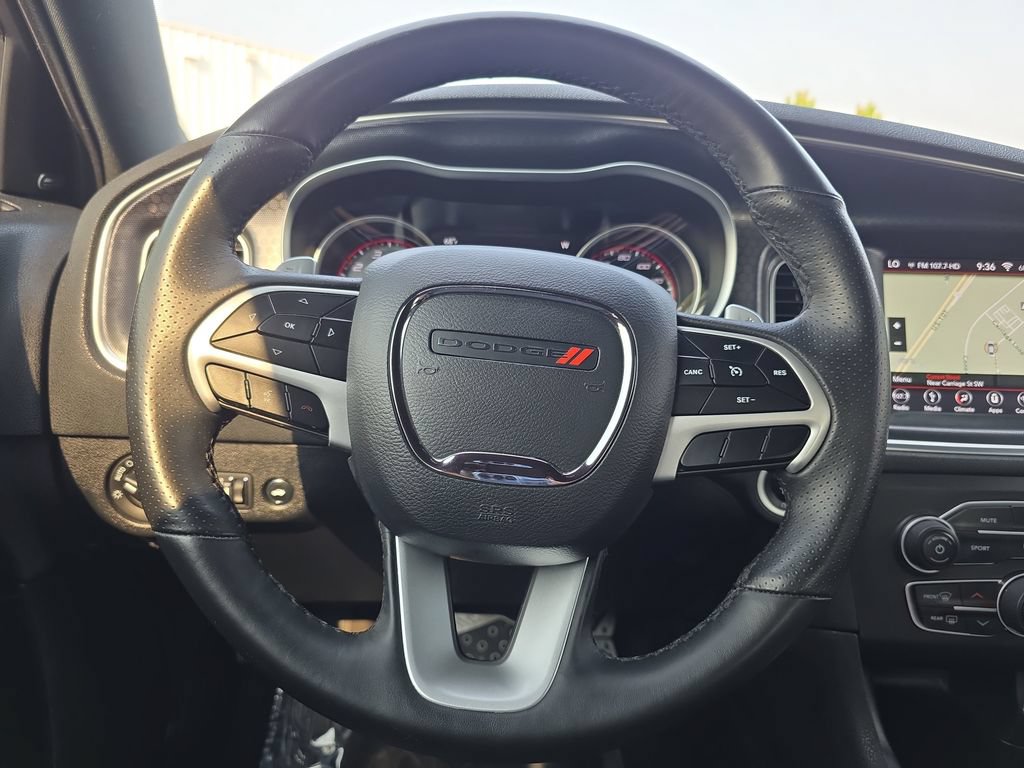 Used 2018 Dodge Charger R/T w/ Plus Group RWD image 22