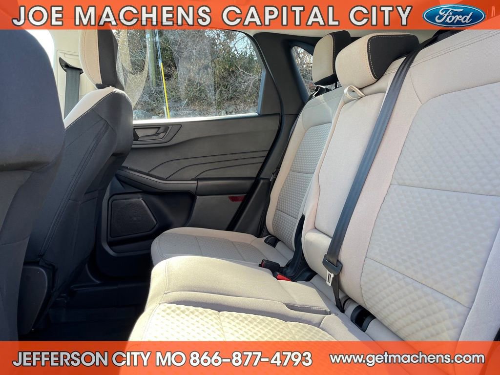 Certified 2022 Ford Escape SE w/ Convenience Package image 11