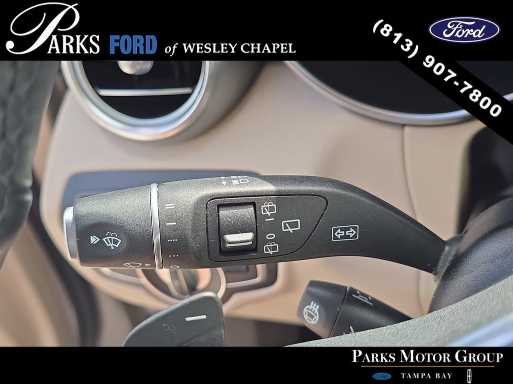 Used 2021 Mercedes-Benz GLC 300 4MATIC image 33