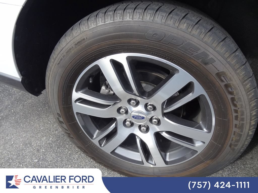 Certified 2022 Ford Expedition Limited RWD image 9