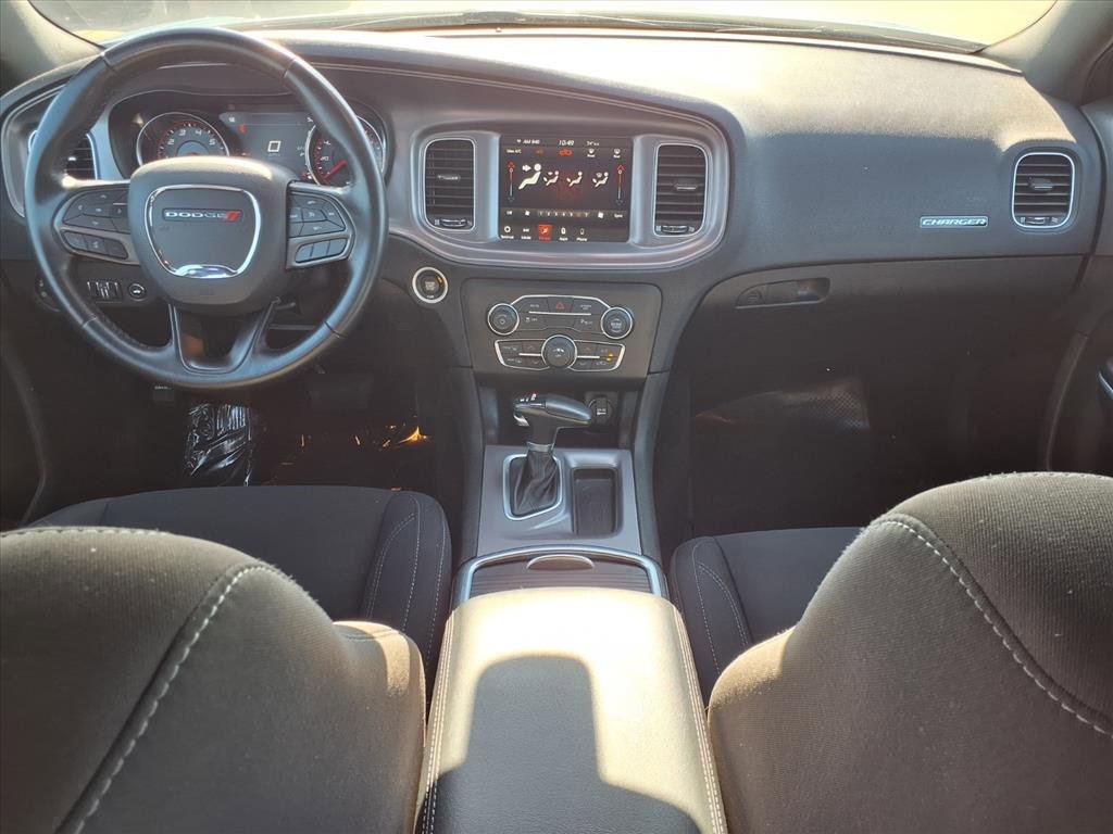 Used 2023 Dodge Charger SXT image 9