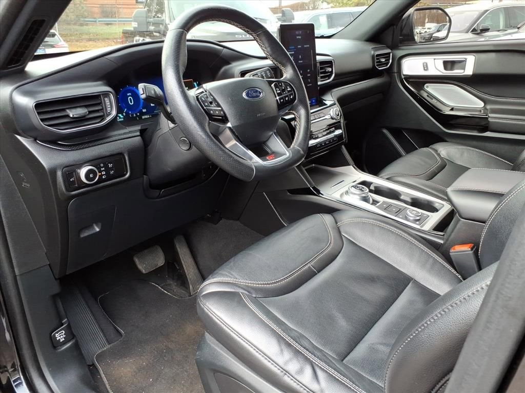 Certified 2023 Ford Explorer ST w/ Equipment Group 401A image 15