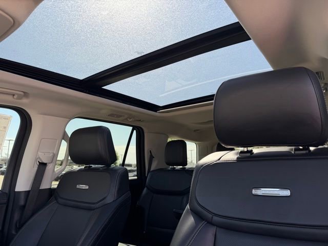 Certified 2025 Ford Expedition Platinum image 12