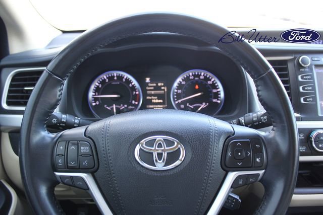Used 2018 Toyota Highlander XLE image 25