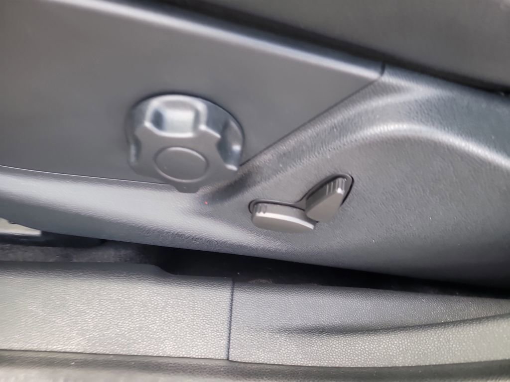 Certified 2021 Ford EcoSport Titanium image 17