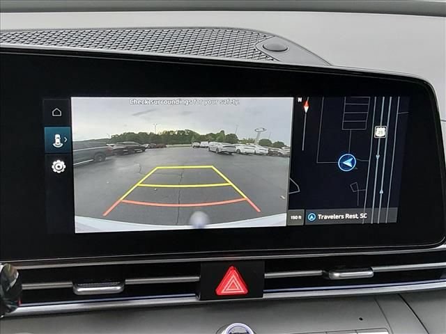 Used 2025 Hyundai Elantra SEL FWD image 21