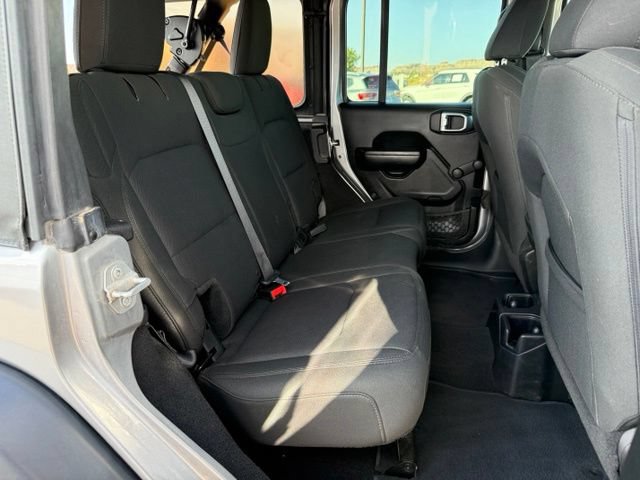 Used 2018 Jeep Wrangler Unlimited Sport AWD/4WD image 27