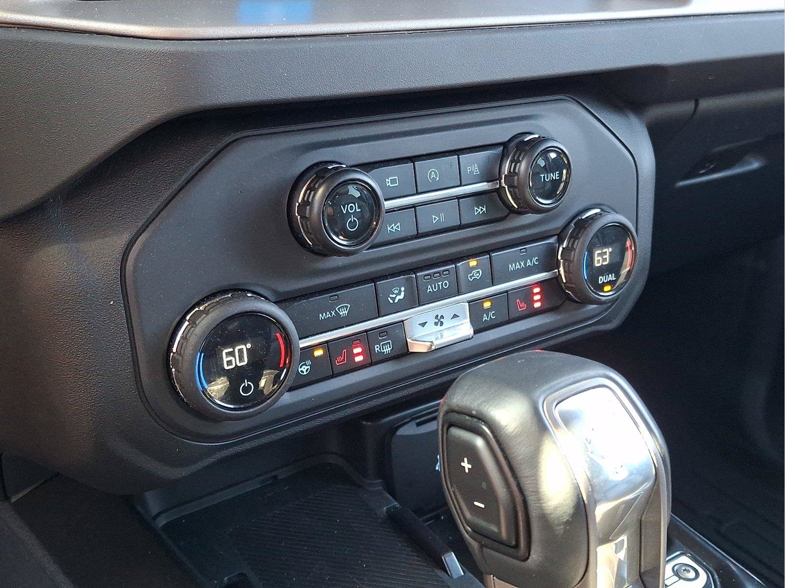 Certified 2025 Ford Bronco Outer Banks AWD/4WD image 12