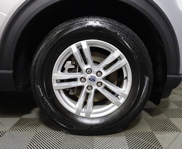 Certified 2023 Ford Explorer XLT w/ Equipment Group 202A image 23