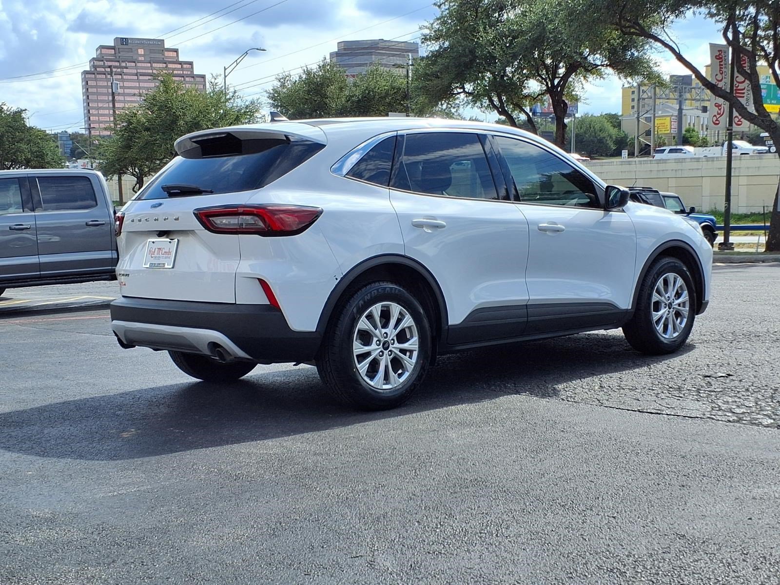 Certified 2023 Ford Escape Active FWD image 6