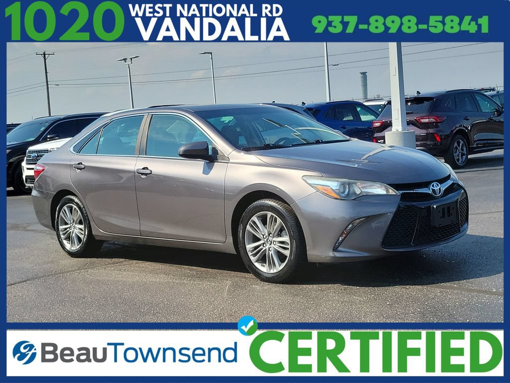 Used 2017 Toyota Camry SE w/ Moonroof Package FWD 360° Tour