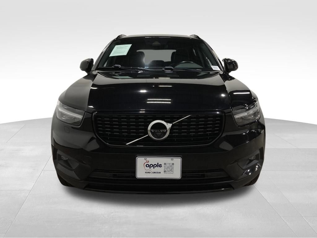 Used 2021 Volvo XC40 T5 R-Design image 14