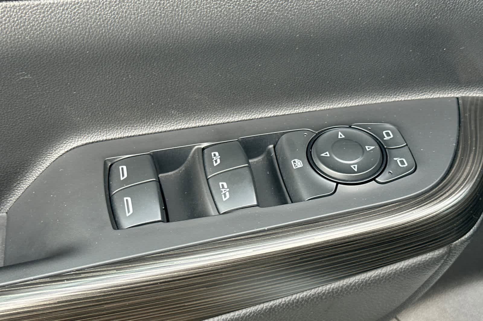 Used 2023 GMC Acadia SLT image 14