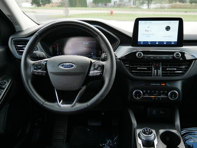 Certified 2023 Ford Escape Active w/ Cold Weather Package FWD image 16