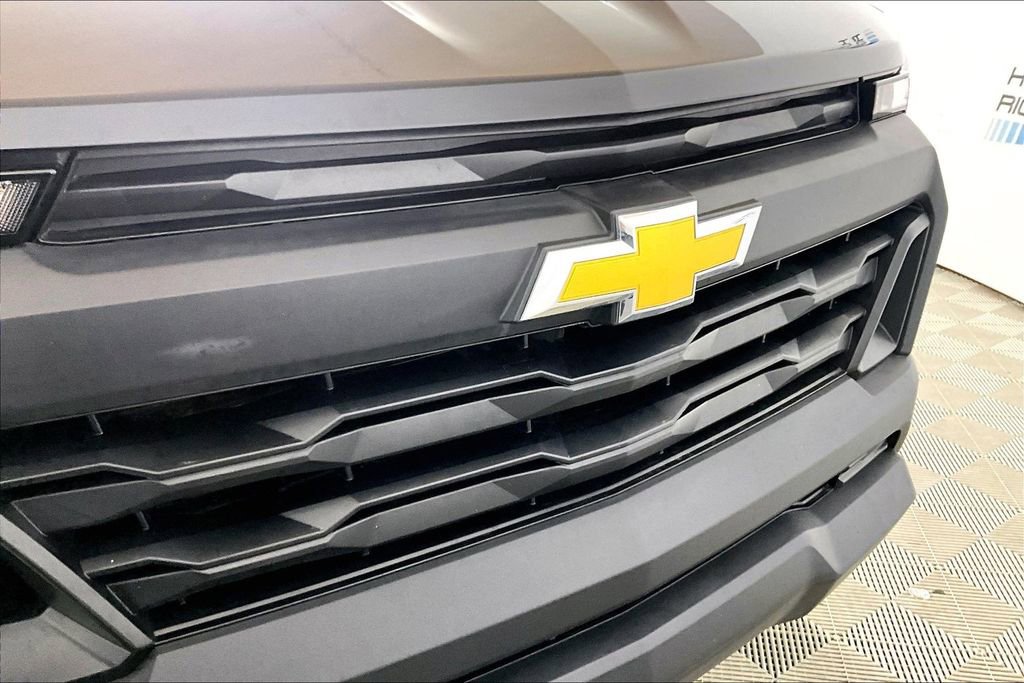 Used 2025 Chevrolet Colorado W/T image 23