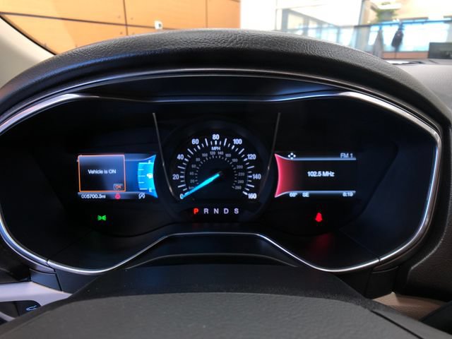 Certified 2017 Ford Fusion SE w/ Fusion SE Technology Package FWD image 14