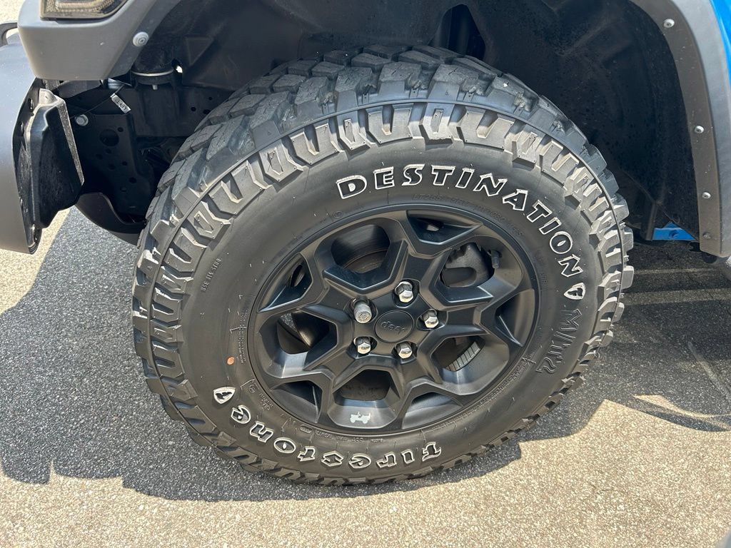 Used 2023 Jeep Gladiator Sport AWD/4WD image 8