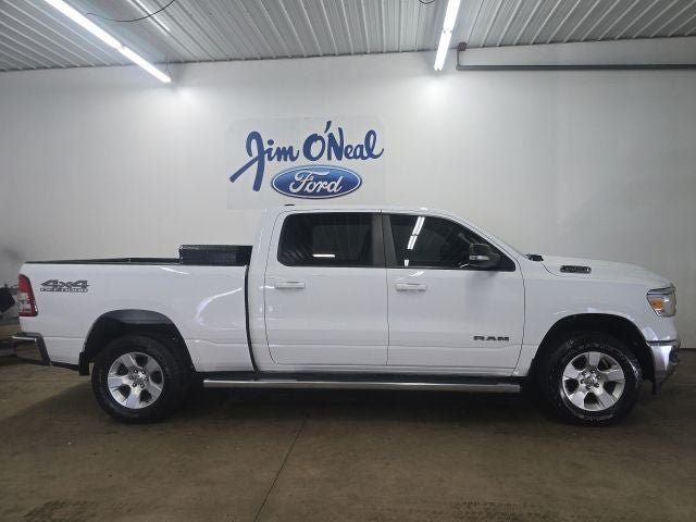 Used 2022 RAM 1500 Big Horn AWD/4WD image 2