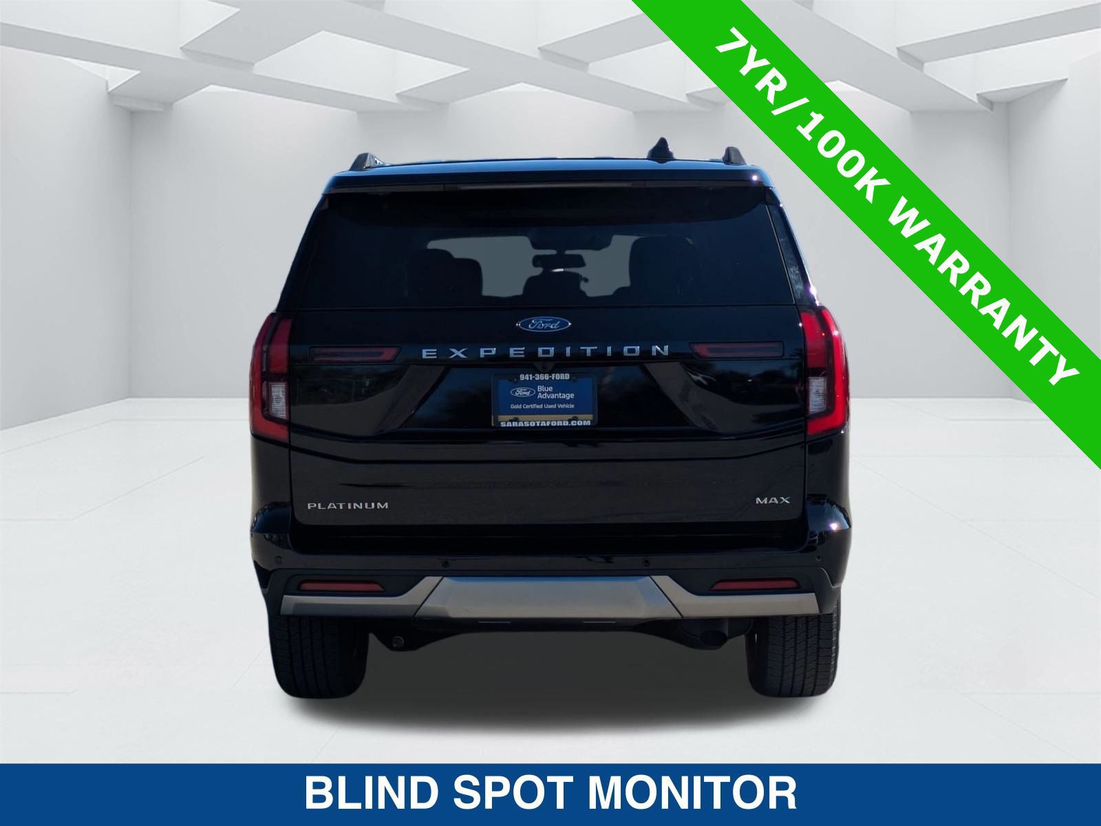 Certified 2025 Ford Expedition Max Platinum image 4