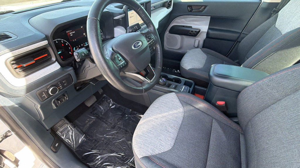 Certified 2022 Ford Maverick XLT w/ Equipment Group 300A Standard image 10