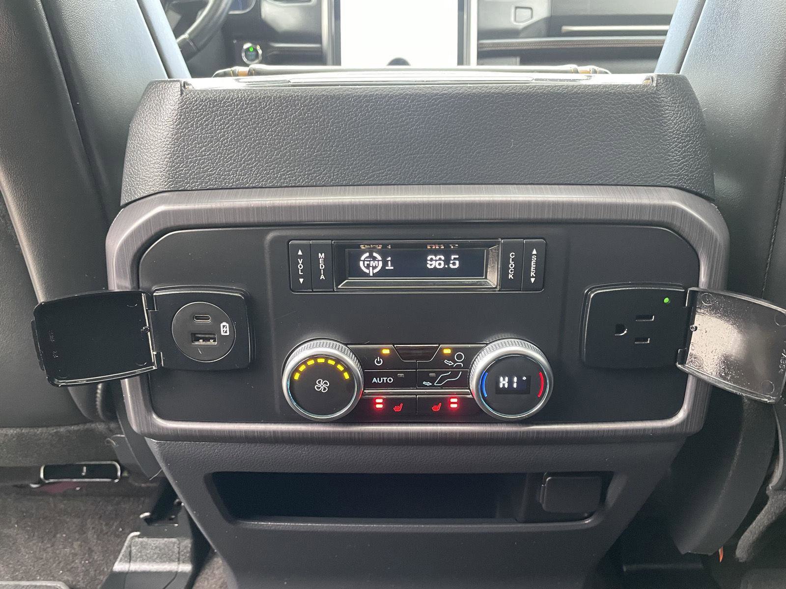 Certified 2023 Ford Expedition Platinum AWD/4WD image 21