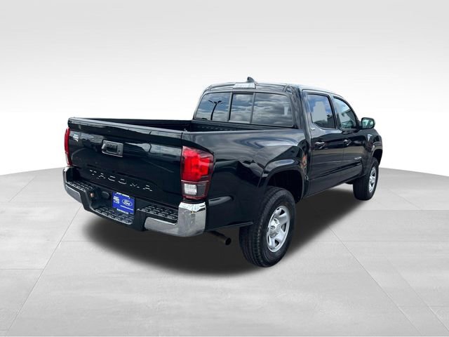 Used 2023 Toyota Tacoma SR5 RWD image 3